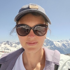 Светлана Шлехт, 25.02.1989, Албаба (поселок железнодорожного разъезда)