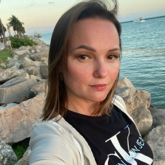 Дина Апочкина, Москва