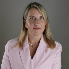 Елена Мицкевич, Санкт-Петербург