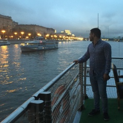 Володя Манукян, 17.03, Москва