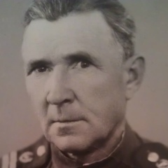 Валентина Аверьянова, Санкт-Петербург