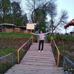 Денис Королев