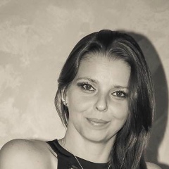 Lina Pinski, Holon
