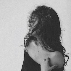 Lucia Akhanova, 09.02, Москва