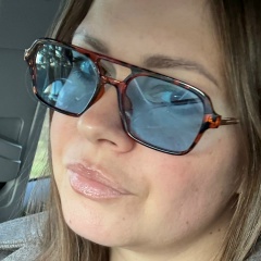 Олечка Королек, Владимир