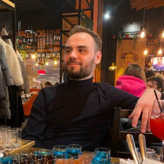 Артем Болотин, Москва