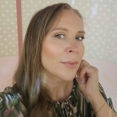 Анна Аристова, Пушкин