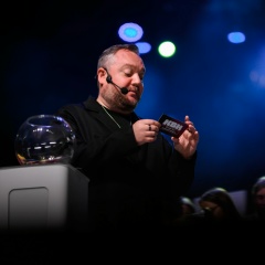 Евгений Меляков, 11.04