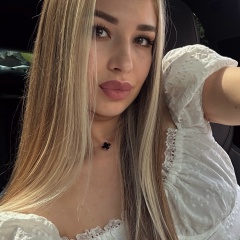 Ксюша Абрамова