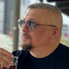 Алексей Разуваев