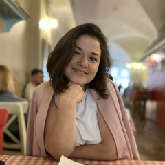 Катюшка Гирич, Санкт-Петербург