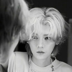 Lu Han, 26.12.2000