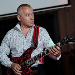 Владимир Туринцев, Санкт-Петербург