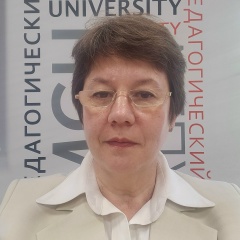 Светлана Комар, Москва