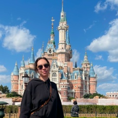 Ася Казакевич, Санкт-Петербург