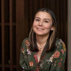 Азалия Мукминова, Москва