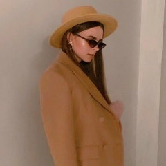 Stasya Shalamonova, Санкт-Петербург