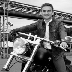 Антон Попов, Москва