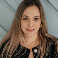 Юлия Маслова, Москва