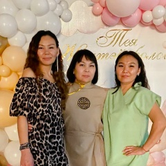 Tuyana Zandanova, Санкт-Петербург