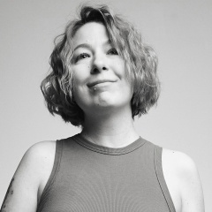 Любовь Жданова, Москва