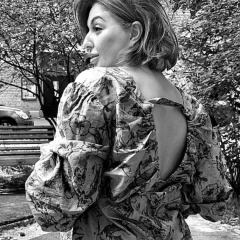 Angelozi Vardani, Москва