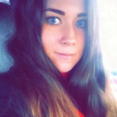 Joliment Moore, Санкт-Петербург