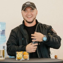 Макс Азизов, Калининград