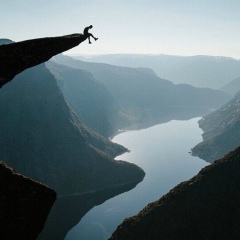 Ян Акациевич, 16.03, Махачкала