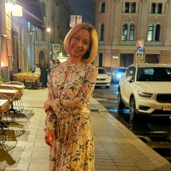 Елена Стоскова, Москва