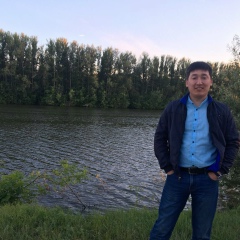 Нурлыбек Толеубаев, Москва