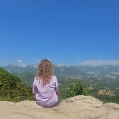 Елень Кузнецова