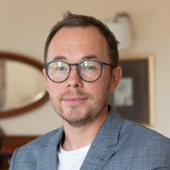 Евгений Юшков
