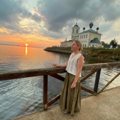 Елена Пустовалова