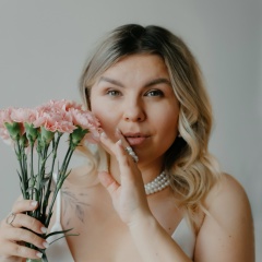 Елена Локтионова