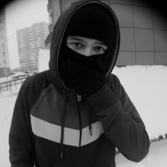 Саша Иванов