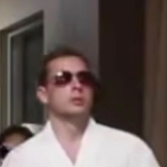 Давид Тония