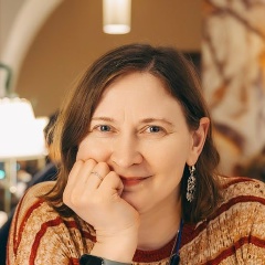 Елена Давлетова, Москва