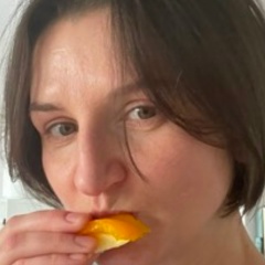 Марина Хваль