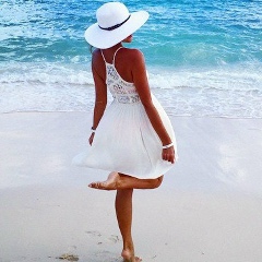 Juls Biryukova, 18.10, Москва