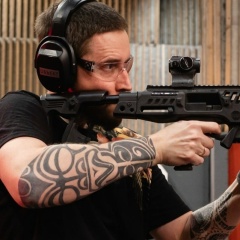 Максим Артамонов, 11.11.1985, Москва