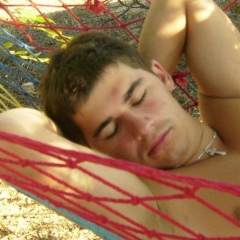 Юра Корнеев, 24.04.1990, Днепр (Днепропетровск)