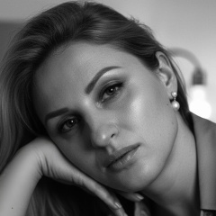 Анна Попова