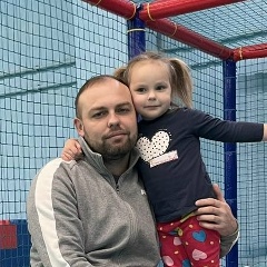 Александр Иванов