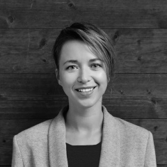 Yuliya Lykova, Чекмени