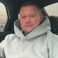 Тосик Неважно, Москва