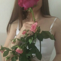 Александра Фаштейнгейтерхатерербузетир-Хард, 23.04.1948