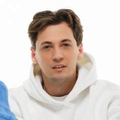 Андрей Попов