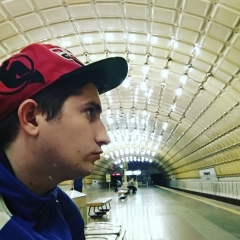 Влад Ніконенко