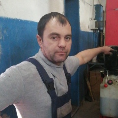 Василий Пустовар